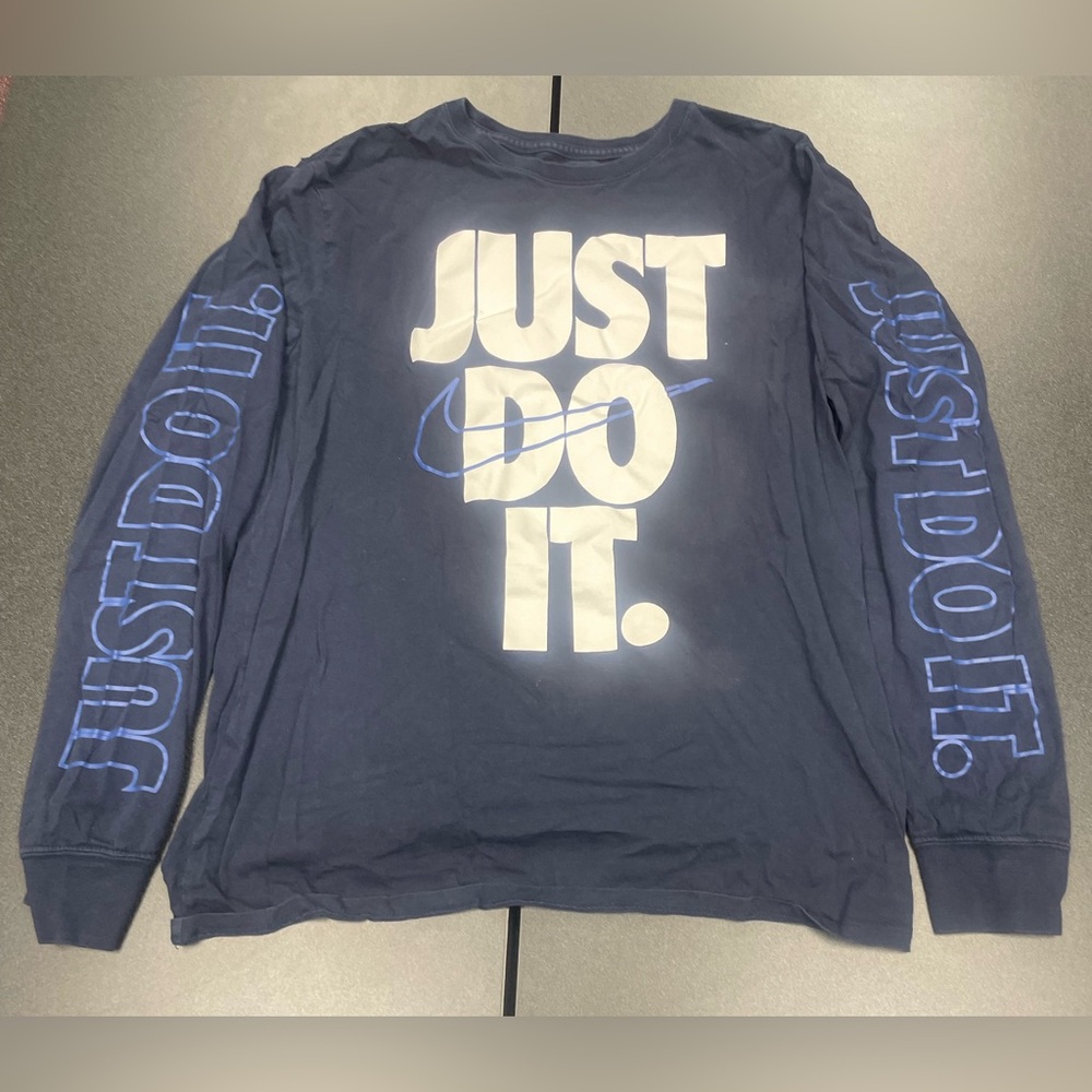 Nike Navy Blue Long Sleeve Shirt Men's Large - "Just Do It" Graphic Tee Large